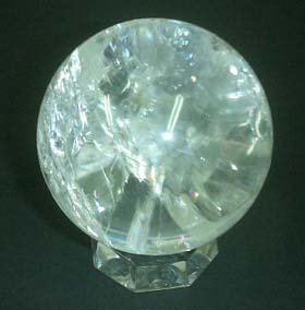 ���C���{�[�����ۋ�